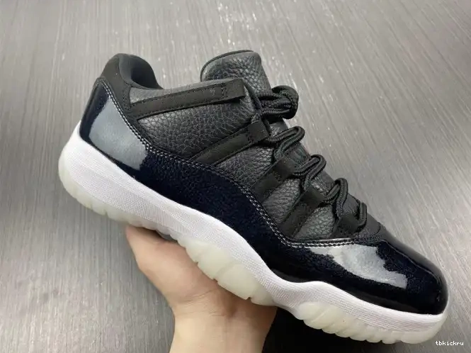 Rep TBkick Jordan 11 72-10 Low Retro AV2187-001 Air 0418
